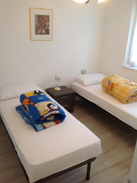 Villa In Val Di Fiemme Cavalese Zimmer foto